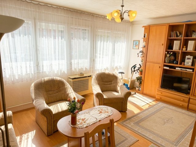 Eladó téglalakás, Budapesten, XIV. kerületben 72 M Ft, 2 szobás