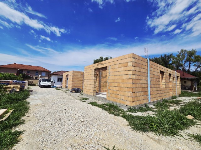 Eladó családi ház, Siófokon 134.9 M Ft, 4 szobás