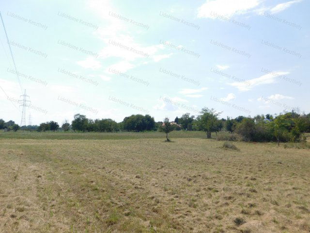 Eladó mezogazdasagi ingatlan, Cserszegtomajon 5 M Ft