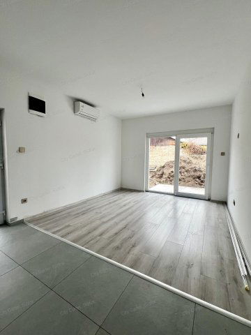 Eladó téglalakás, Balatonlelleén 74.99 M Ft, 3 szobás