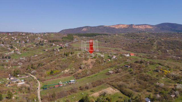 Eladó telek, Vácon 11.9 M Ft / költözzbe.hu