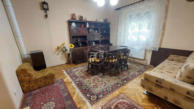 Eladó családi ház, Szegeden, Zocskár udvarban 64.5 M Ft