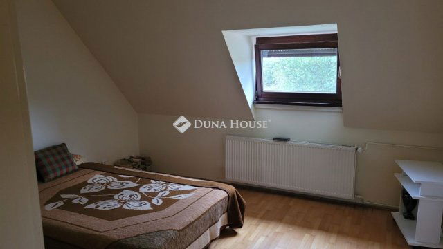 Eladó családi ház, Mohácson 80 M Ft, 5 szobás