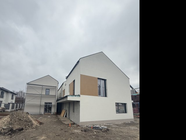 Eladó sorház, Dunaharasztin 114.9 M Ft, 4 szobás