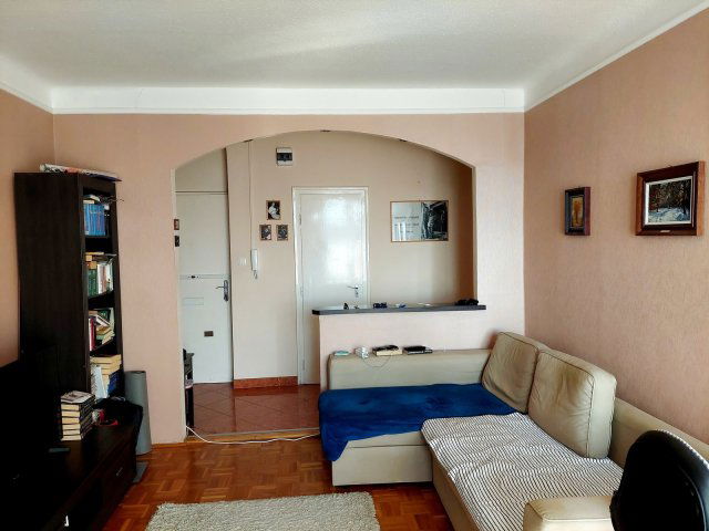Eladó téglalakás, Nyíregyházán 33.5 M Ft, 2 szobás