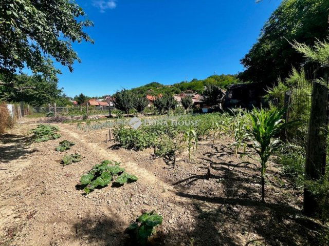 Eladó családi ház, Bonyhádon 65 M Ft, 3 szobás