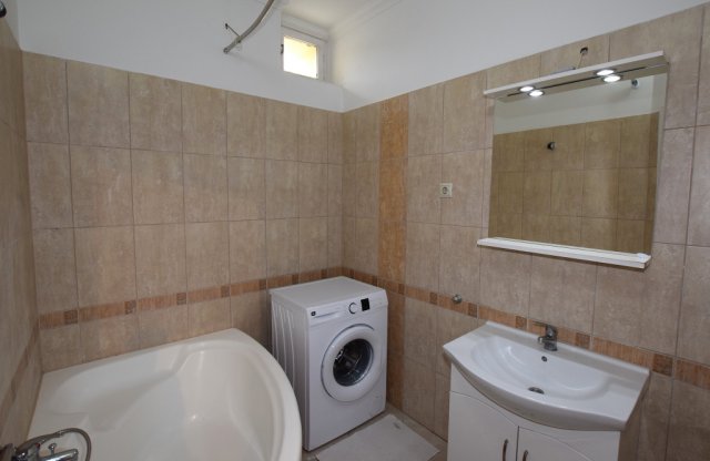 Kiadó téglalakás, albérlet, Debrecenben 230 E Ft / hó, 2 szobás
