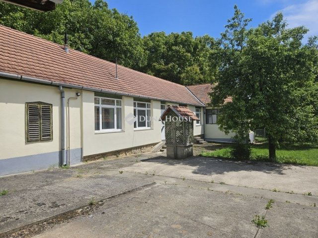 Eladó családi ház, Fekeden 36.5 M Ft, 4 szobás