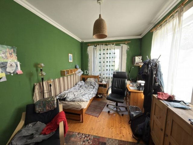 Eladó családi ház, Dányon 157.5 M Ft, 10 szobás