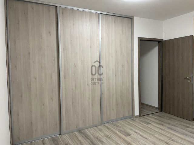 Eladó sorház, Debrecenben 150 M Ft, 4 szobás