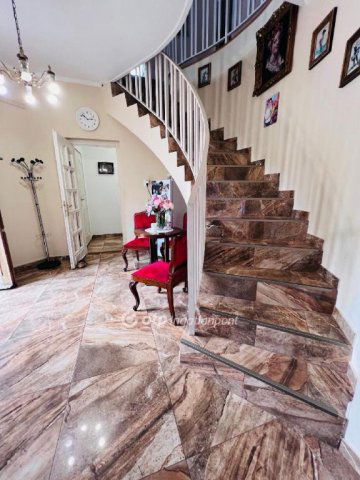 Eladó családi ház, Budapesten, XVIII. kerületben 269 M Ft