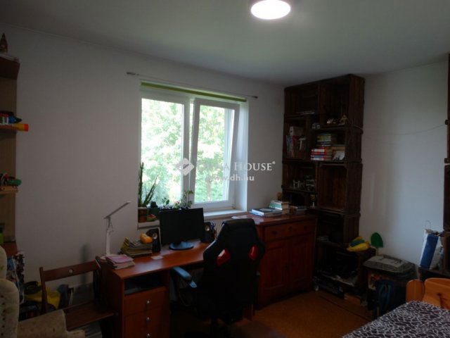 Eladó családi ház, Debrecenben 150 M Ft, 4 szobás