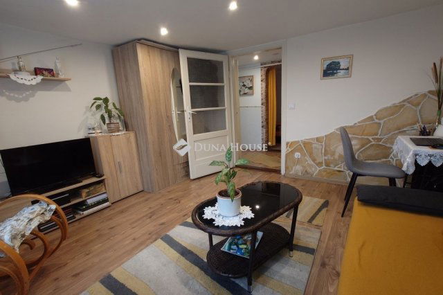 Eladó családi ház, Kecskeméten 34.999 M Ft, 2 szobás