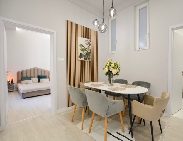 Kiadó téglalakás, albérlet, VI. kerületben, Hajós utcában