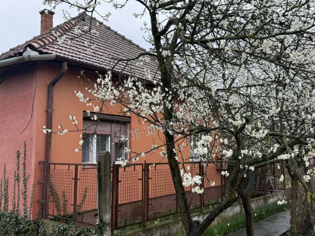 Eladó családi ház, Püspökladányban 23.99 M Ft, 2 szobás