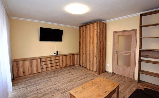 Eladó téglalakás, Debrecenben 79 M Ft, 3 szobás