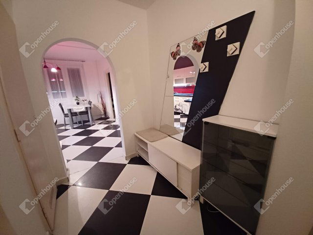 Kiadó panellakás, albérlet, Debrecenben 180 E Ft / hó, 2 szobás