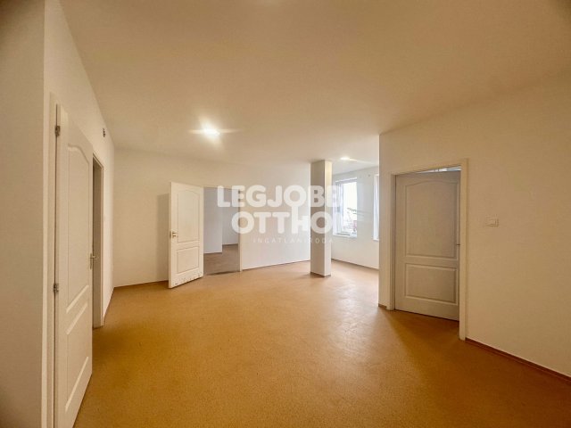Eladó téglalakás, Tápiószelén 29.99 M Ft, 1 szobás