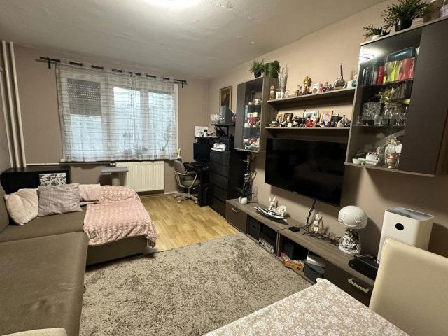 Eladó panellakás, Budapesten, XV. kerületben 61.99 M Ft, 3 szobás