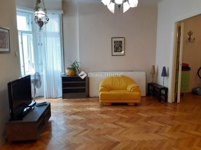 Eladó téglalakás, Budapesten, VII. kerületben 92 M Ft, 2 szobás