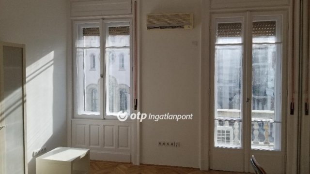 Kiadó téglalakás, albérlet, Budapesten, V. kerületben, 1 szobás