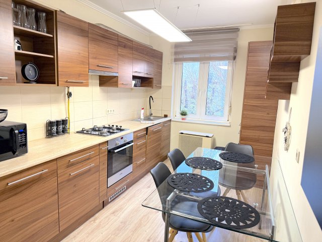 Eladó téglalakás, Siófokon, Bláthy Ottó utcában 79.9 M Ft