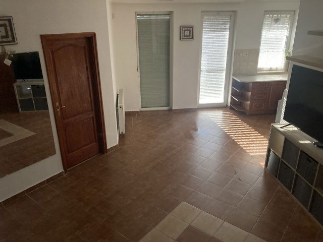 Eladó családi ház, Tatabányán 138 M Ft, 4 szobás