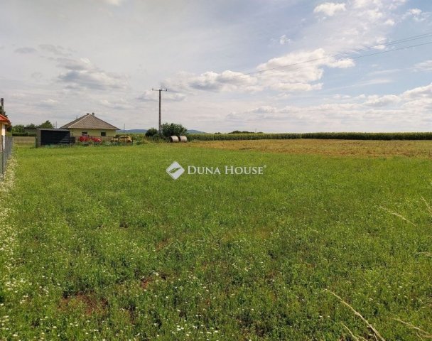 Eladó telek, Pécsudvardon 13.9 M Ft / költözzbe.hu