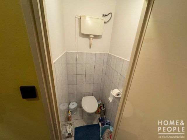 Eladó téglalakás, Makón 46.5 M Ft, 2 szobás