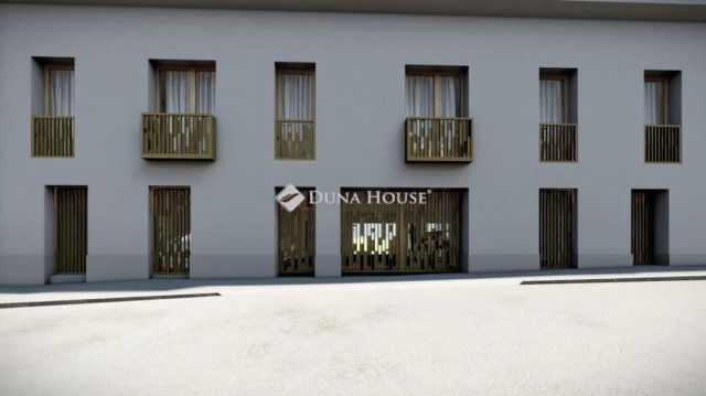 Eladó téglalakás, Pécsett 118.9 M Ft, 4 szobás