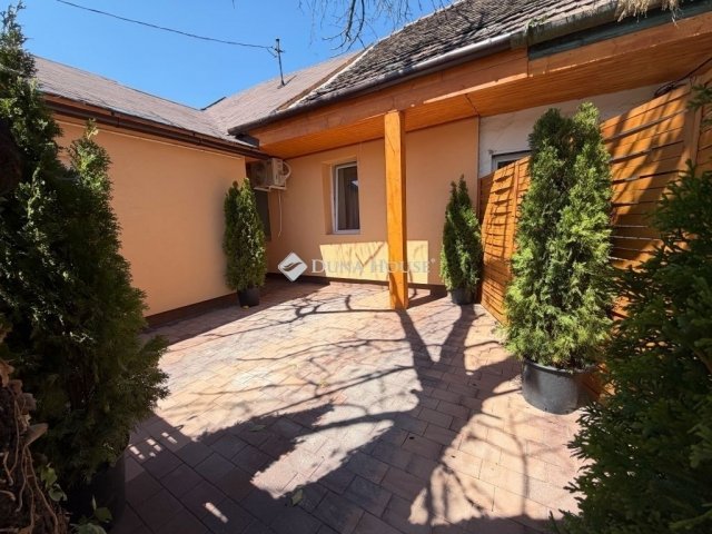 Eladó téglalakás, Budapesten, XV. kerületben 49.9 M Ft, 1 szobás