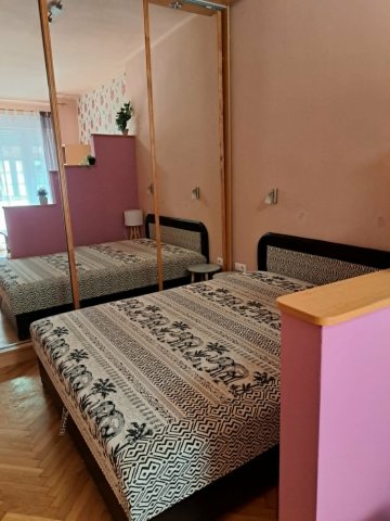 Kiadó téglalakás, albérlet, Pécsett, Perczel Miklós utcában