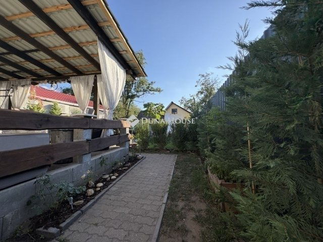 Eladó ikerház, Gyálon 74.9 M Ft, 3 szobás / költözzbe.hu