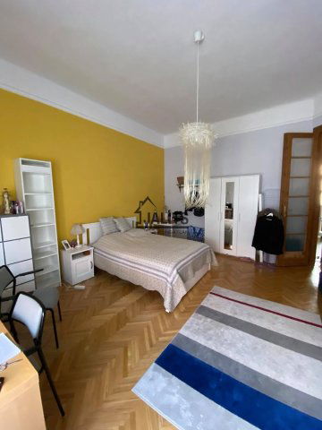 Eladó téglalakás, Budapesten, VIII. kerületben, Práter utcában