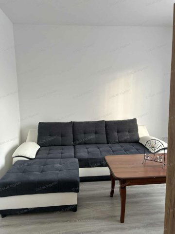 Kiadó téglalakás, albérlet, Győrött 220 E Ft / hó, 2 szobás