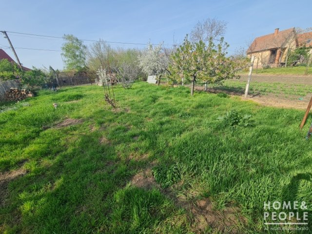 Eladó telek, Hódmezővásárhelyen 17.2 M Ft