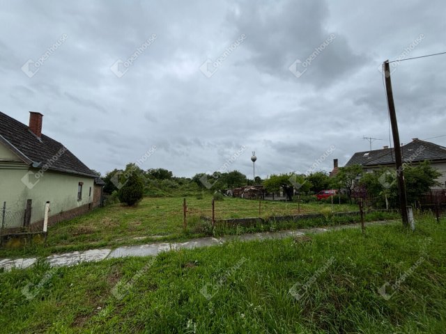 Eladó telek, Csokonyavisontán 2.99 M Ft / költözzbe.hu