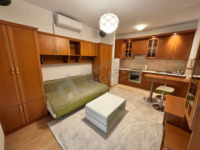 Kiadó téglalakás, albérlet, IX. kerületben, Dandár utcában