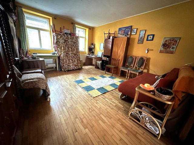 Eladó téglalakás, Vácon 29.9 M Ft, 1 szobás