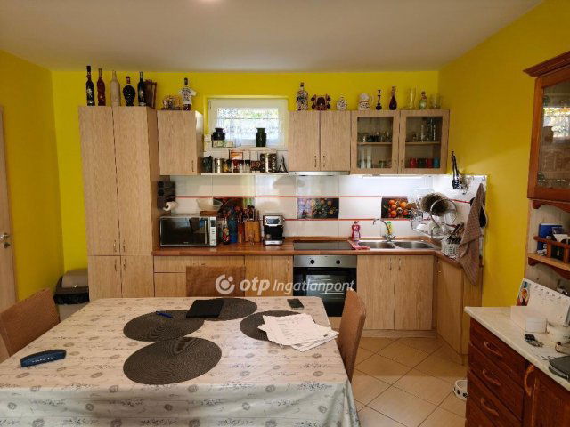 Eladó családi ház, Gyömrőn 118 M Ft, 4 szobás