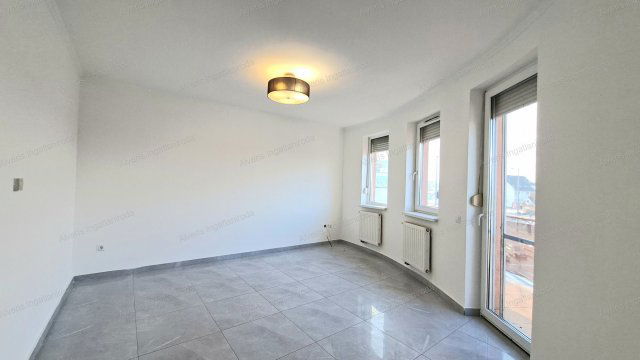 Eladó téglalakás, Nyíregyházán 50.9 M Ft, 3 szobás