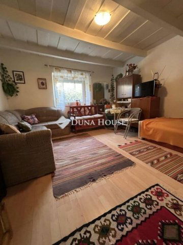 Eladó családi ház, Tápiószentmártonon 21.9 M Ft, 1 szobás