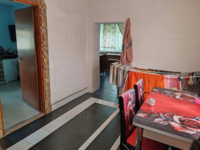 Eladó családi ház, Főnyeden 29.99 M Ft, 2+1 szobás