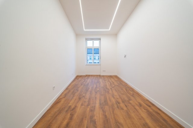 Eladó téglalakás, Budapesten, V. kerületben 181 M Ft, 4 szobás