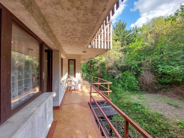 Eladó téglalakás, Budapesten, XII. kerületben 144.9 M Ft