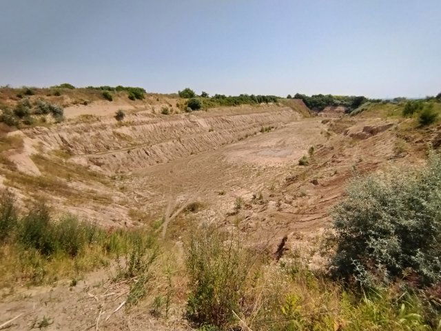 Eladó ipari ingatlan, Gombán, Felsőfarkasd utcában 200 M Ft