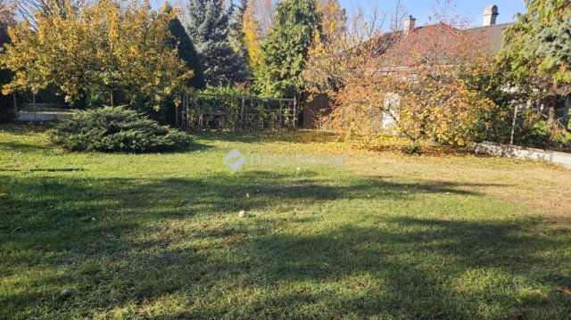 Eladó családi ház, Székesfehérvárott 135 M Ft, 5 szobás