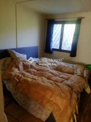 Eladó családi ház, Kisorosziban 35 M Ft, 2 szobás