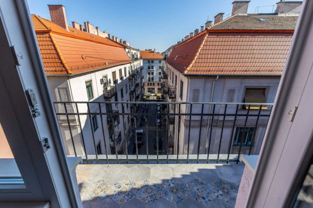 Eladó téglalakás, Budapesten, IX. kerületben, Ráday utcában