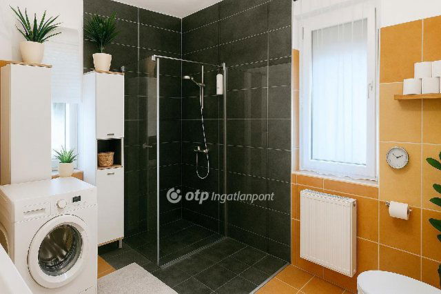 Eladó családi ház, Szigetszentmiklóson 147 M Ft, 3+1 szobás